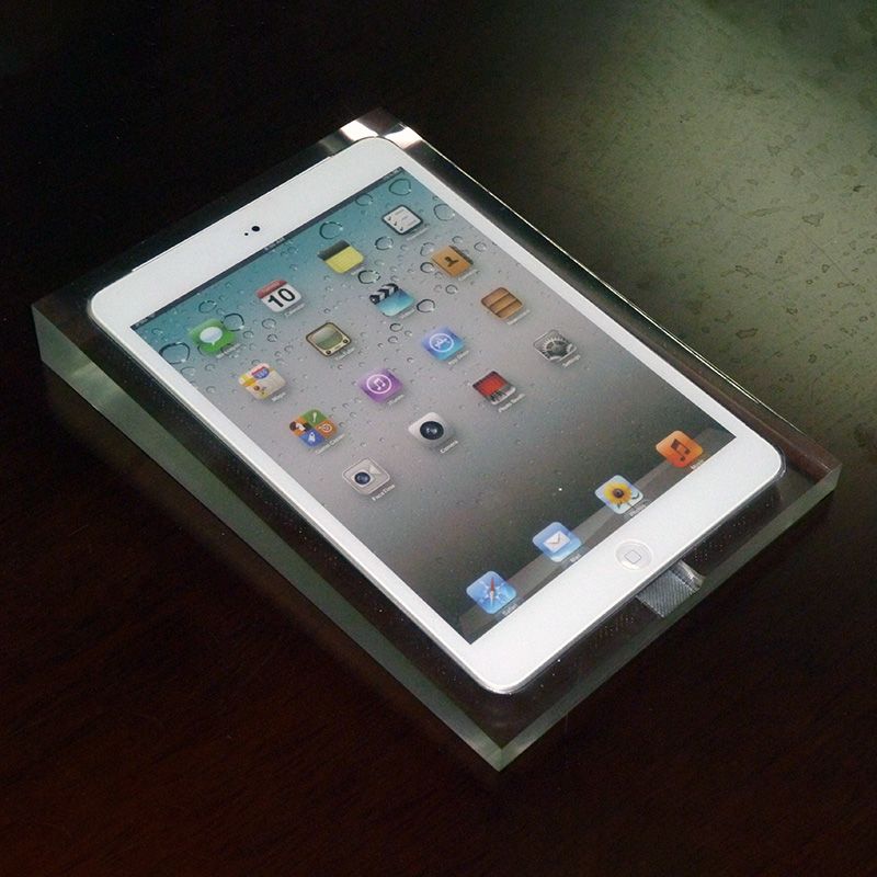 Clear acrylic desktop display docking for iPad | acrylic dock stand  9118