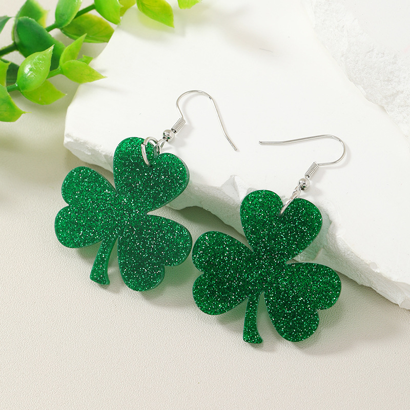 St Patrick's Day earrings green acrylic clover 4130